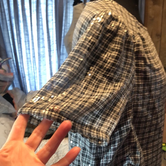 Beautiful Gray Sequin Women’s Blouse - Picture 6 of 12